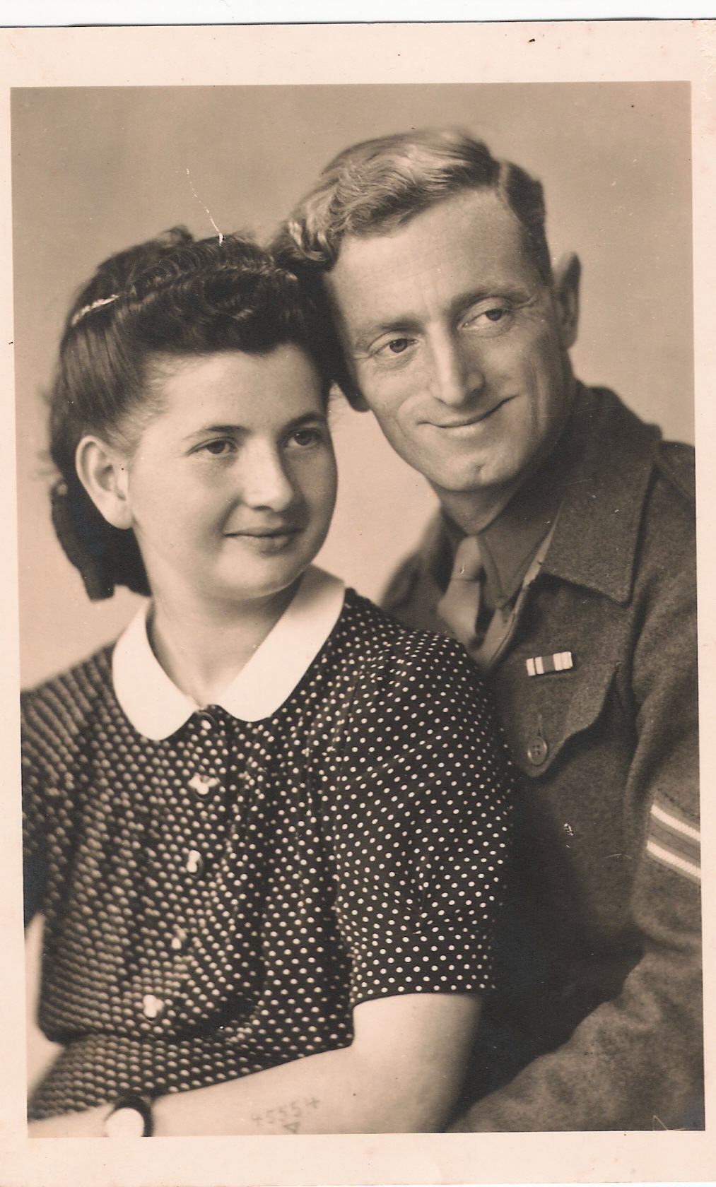Batsheva und Paul, 1945 Batsheva und Paul, 1945