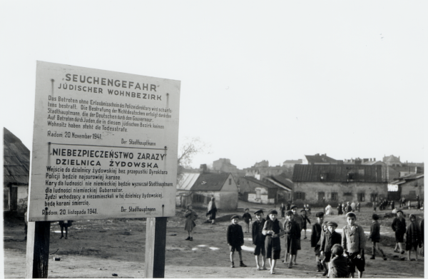 Warnschild vor dem Ghetto Radom, 1941