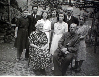 Familienfoto von 1945 Familienfoto von 1945