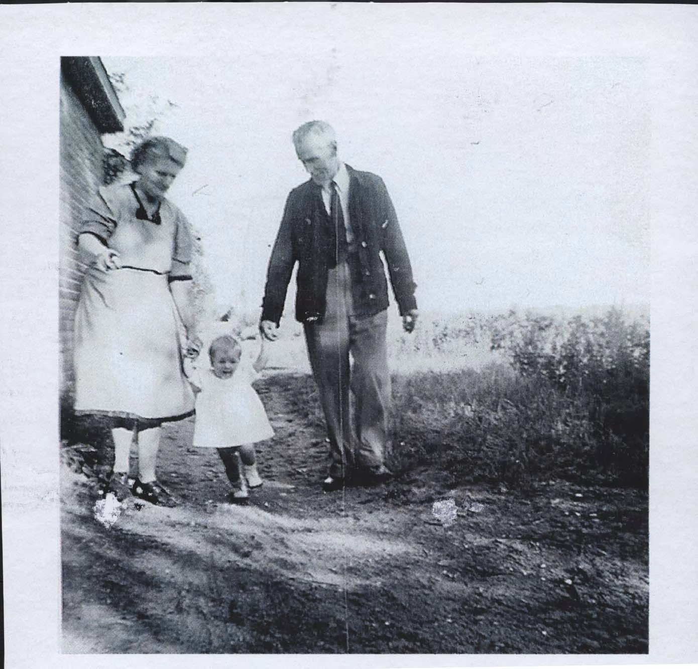 Groen Johannes & Elisabeth, das Kind auf dem Foto ist nicht Shlomo (Aufnahmedatum unbekannt)