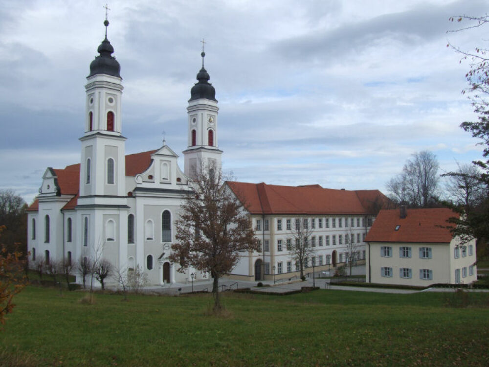 Foto des ehemaligen Klosters Irsee bei Kaufbeuren