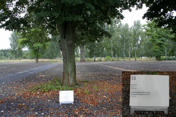 Foto vom Lagergelände der Gedenkstätte Ravensbrück