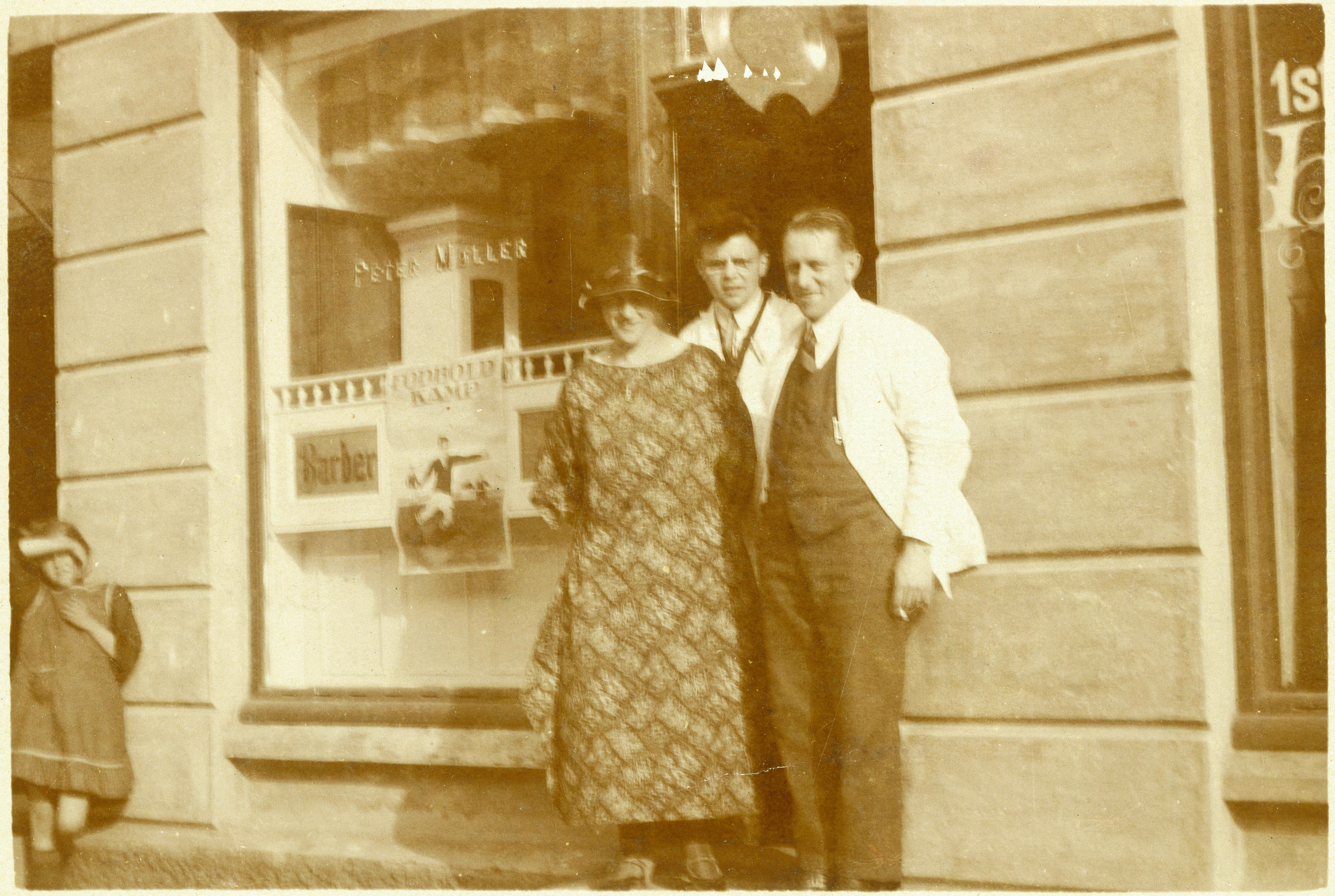 Foto vom Friseursalon von Karls Vater Foto vom Friseursalon von Karls Vater