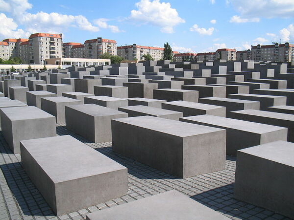 Foto des Denkmals für die ermordeten Juden Europas