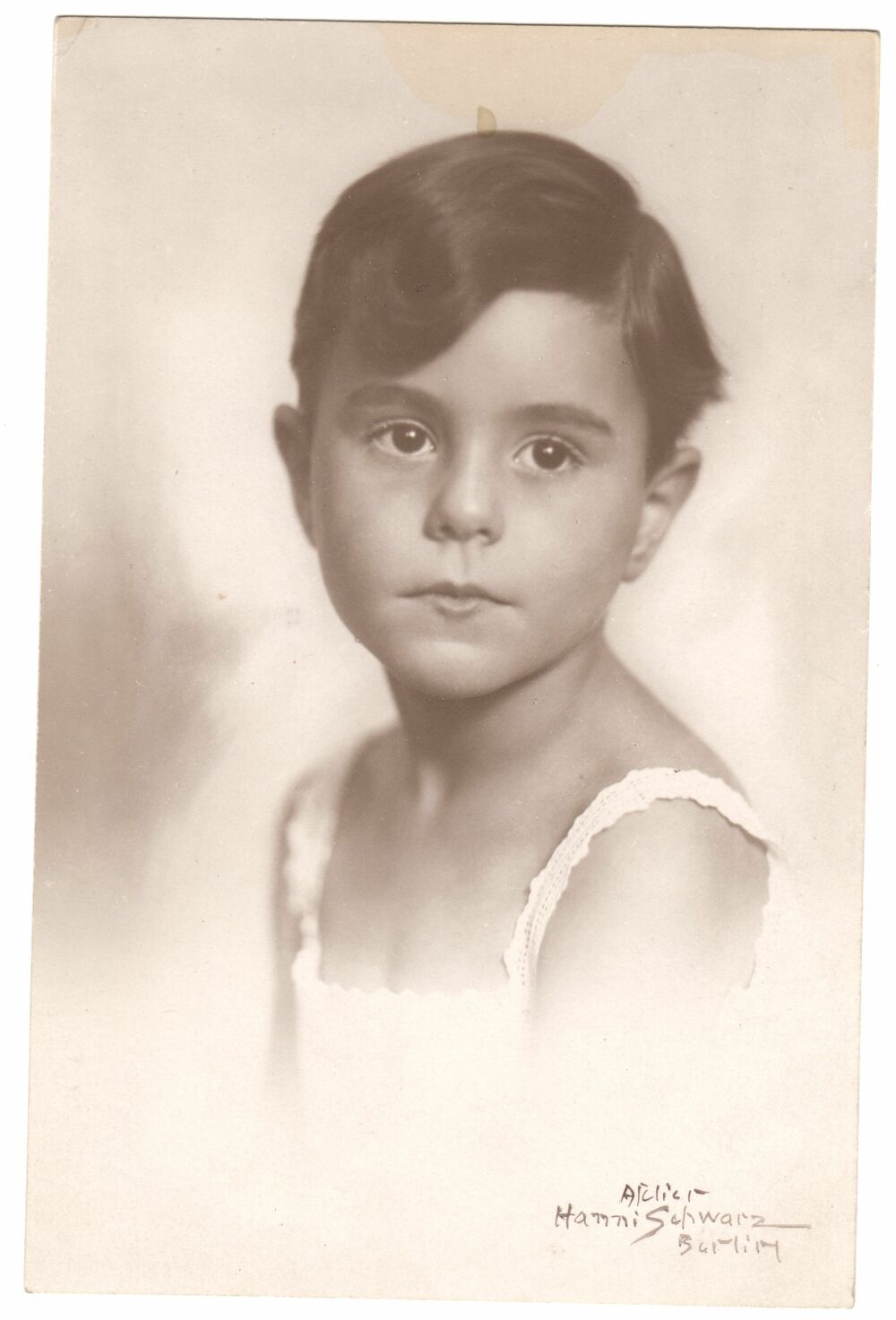 Foto von Lore im Alter von vier Jahren