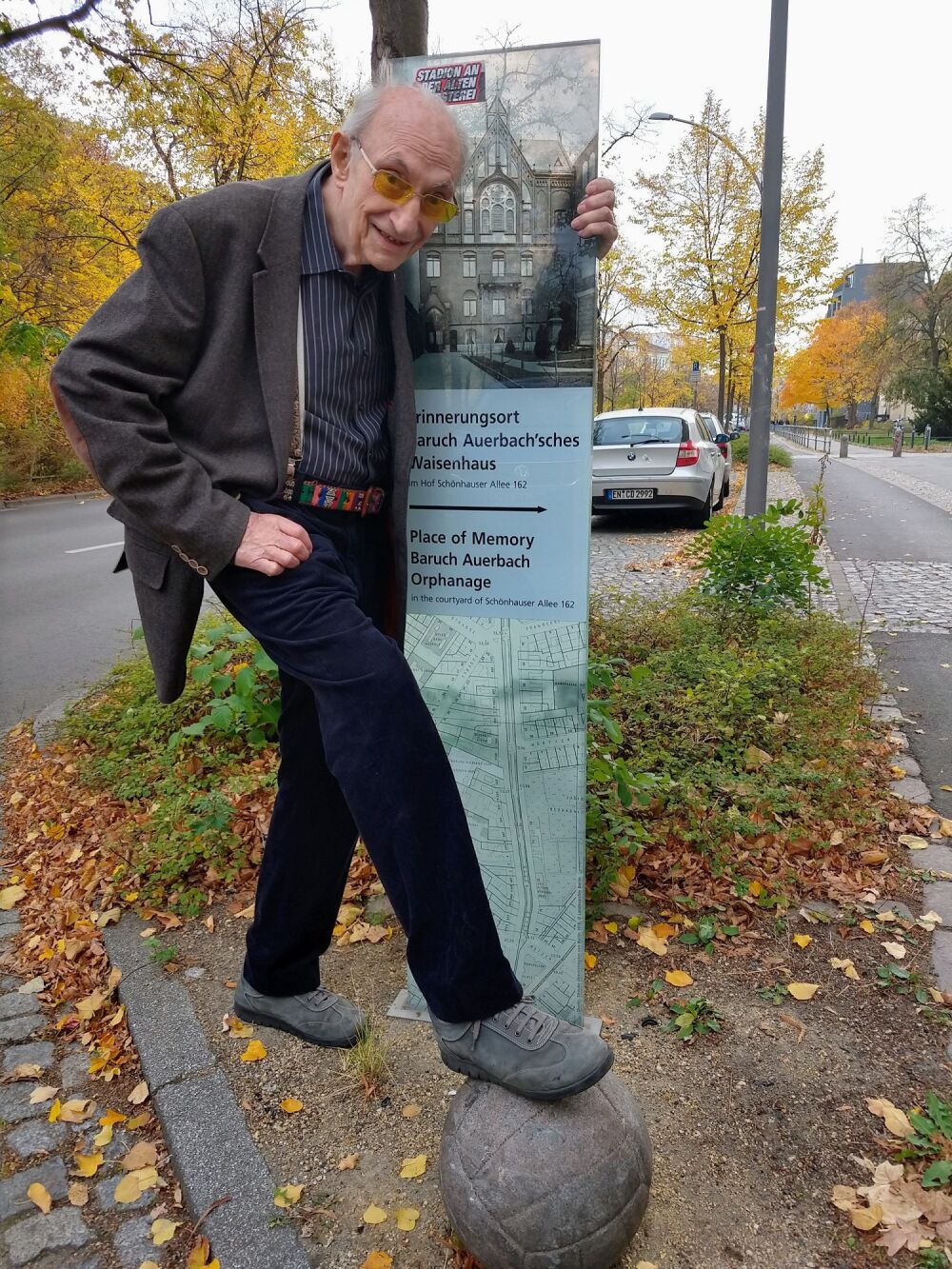 Walter Frankenstein am Erinnerungsort Auerbach'sches Waisenhaus