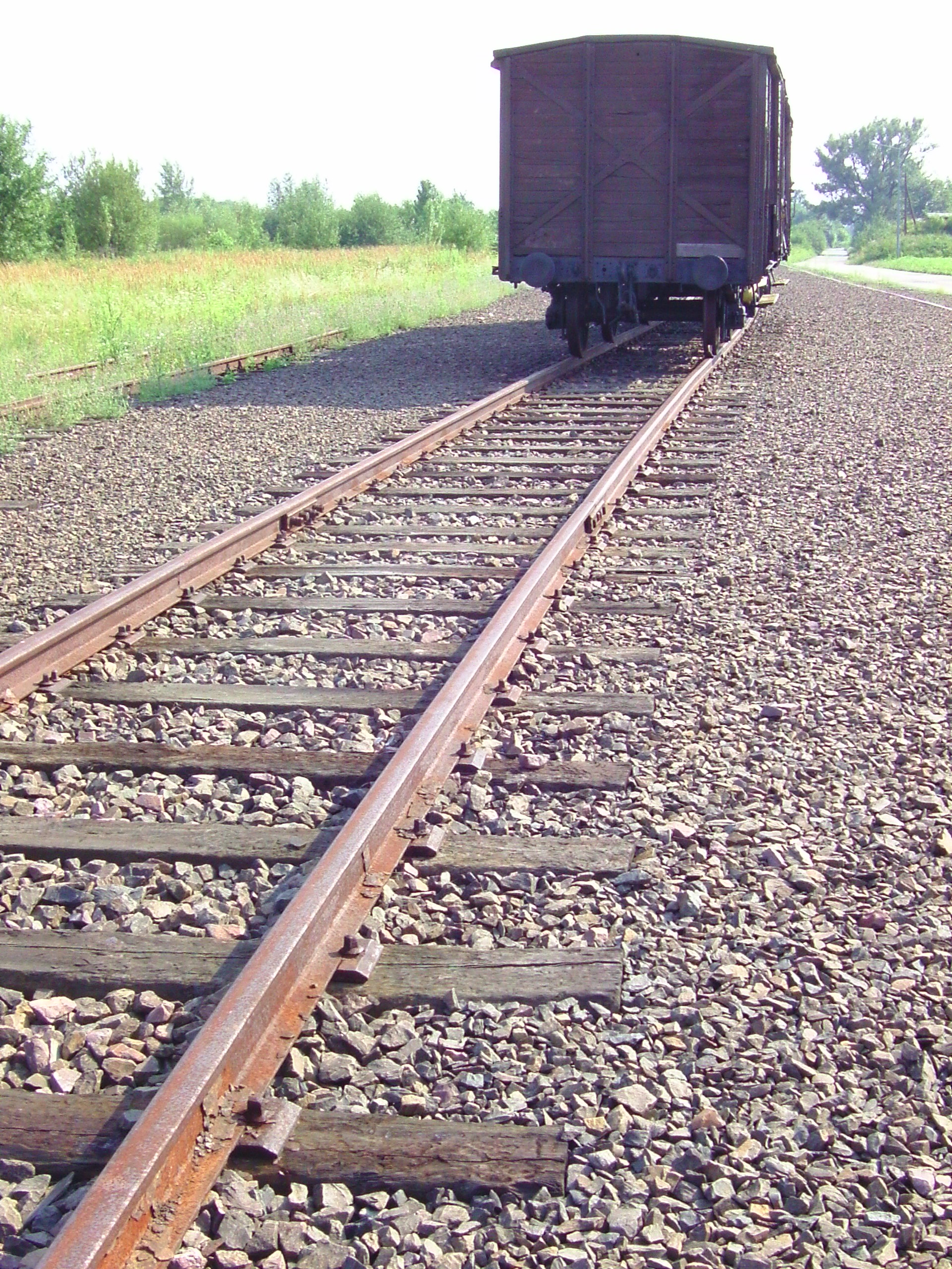 Foto der Ankunftstelle von Zügen in Auschwitz-Birkenau